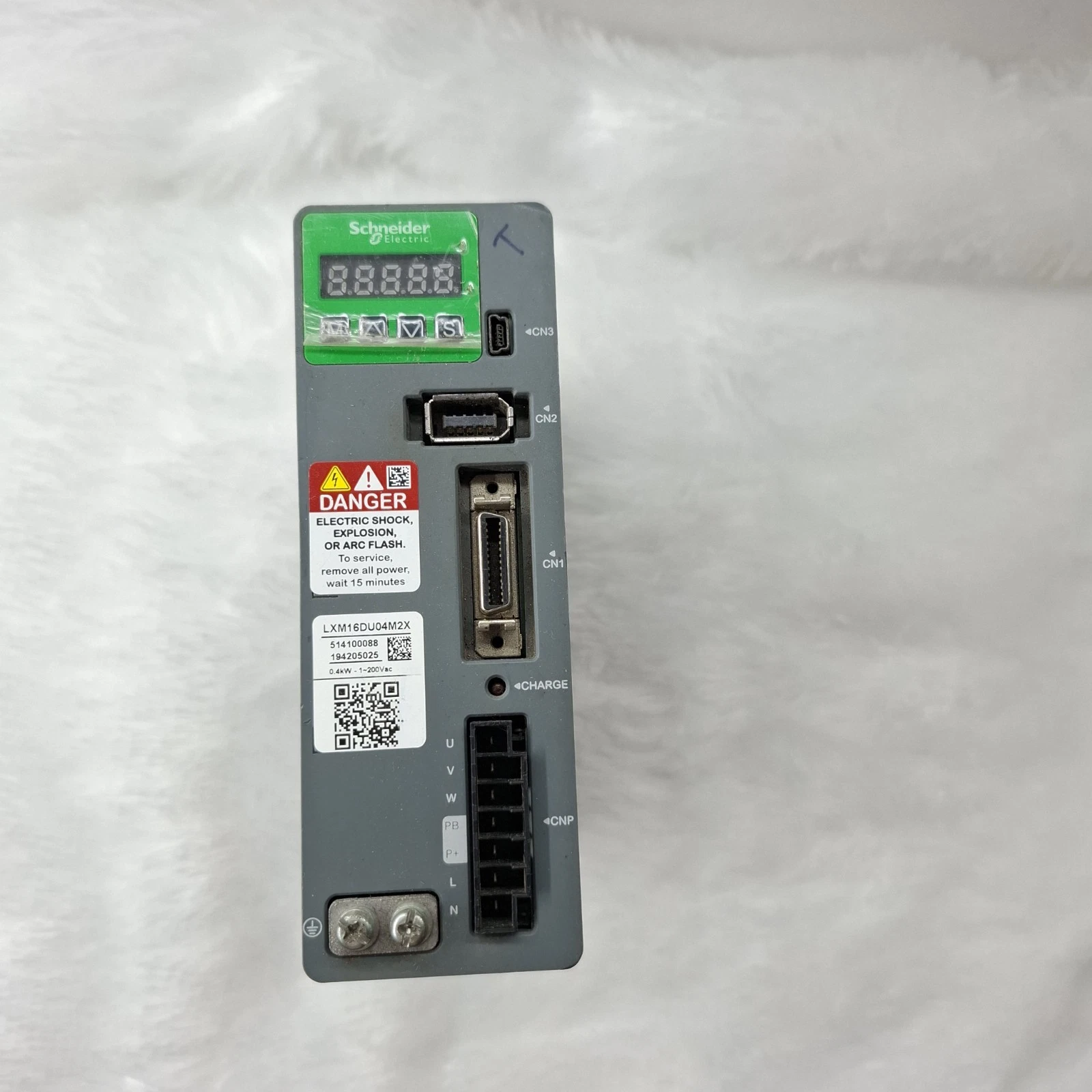 SCHNEIDER ELECTRIC LXM16DU04M2X LEXIUM16 SERVO DRIVE LXM16DU04M2X FAST SHIP